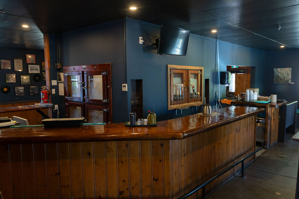 Bar, Beer Parlour and Ghost Kitchen at the Bala Bay Inn